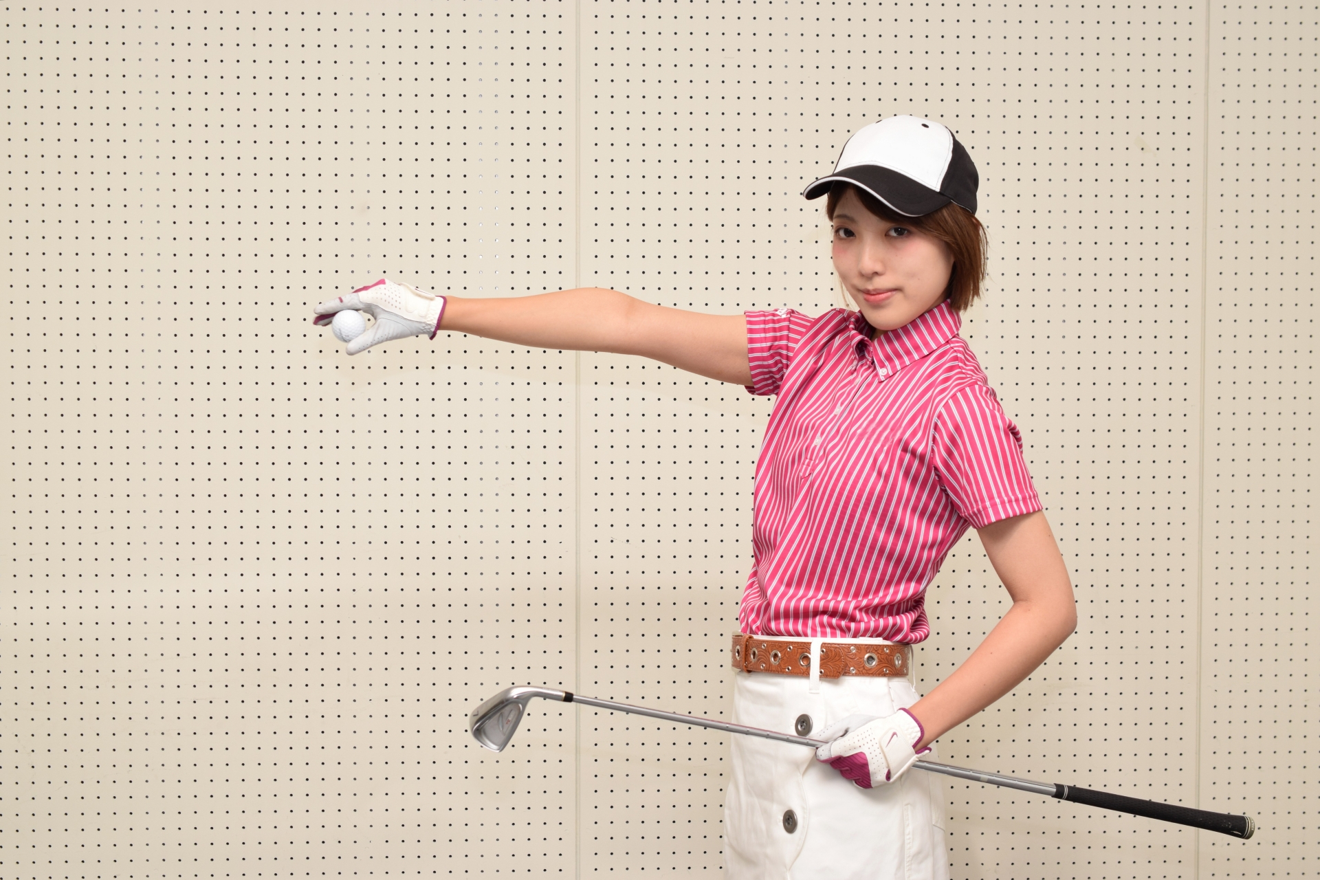 ゴルフ初心者女性はコースデビュー前にスコア目標を立ててみよう Golfantasta